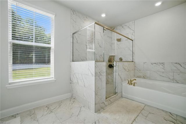 4315 Edgewater LN, Suffolk, VA 23435