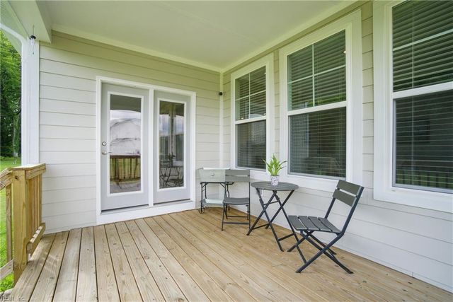 4315 Edgewater LN, Suffolk, VA 23435