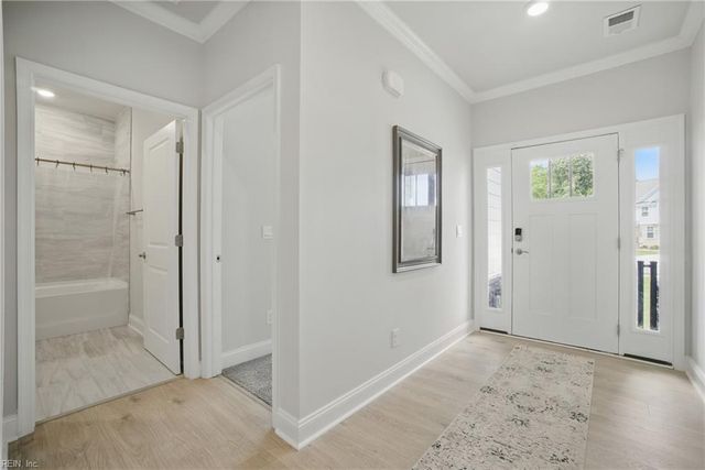 4315 Edgewater LN, Suffolk, VA 23435