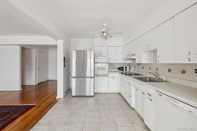 4 Salisbury Point 4A, Nyack, NY 10960