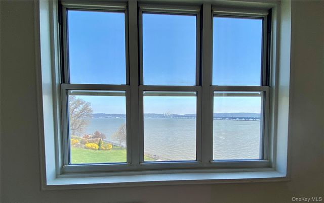 4 Salisbury Point 4A, Nyack, NY 10960
