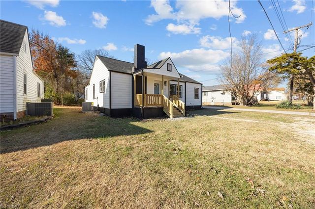 104 Howard Street, Thomasville, NC 27360