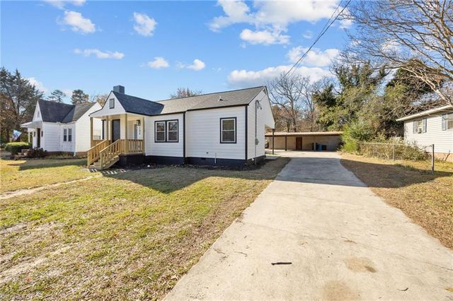 104 Howard Street, Thomasville, NC 27360