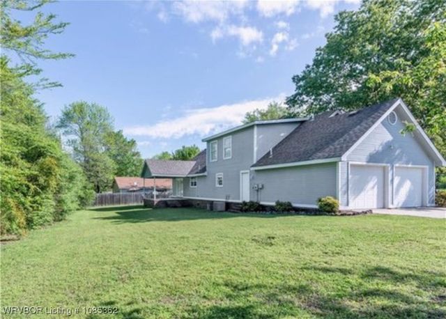 104 Church Street, Roland, OK 74954