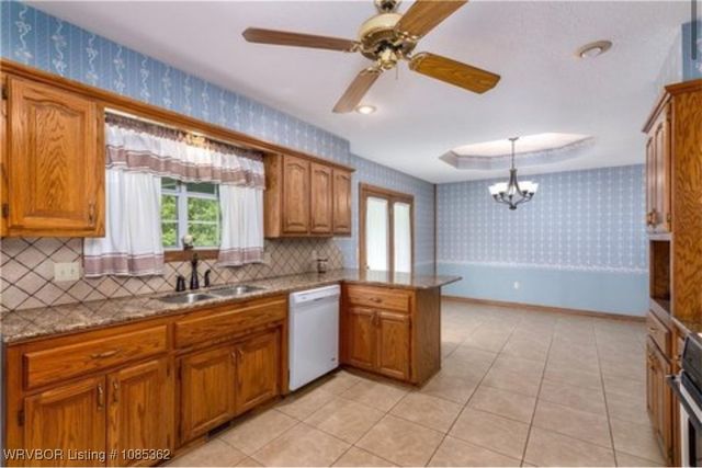 104 Church Street, Roland, OK 74954