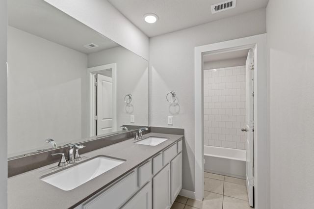 706 Santa Elena Trail, Conroe, TX 77304