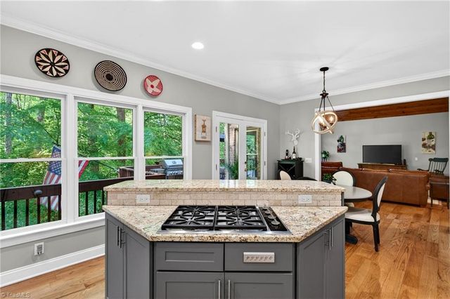 5407 Deer Trail Road, Summerfield, NC 28358