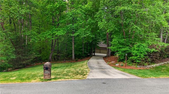 5407 Deer Trail Road, Summerfield, NC 28358