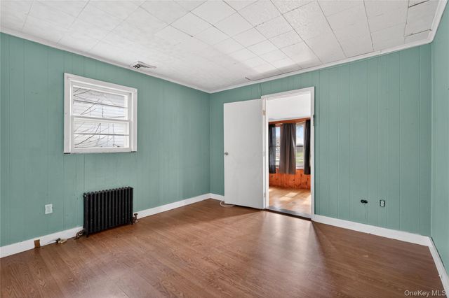 81 Pine Grove Avenue, Kingston, NY 12401