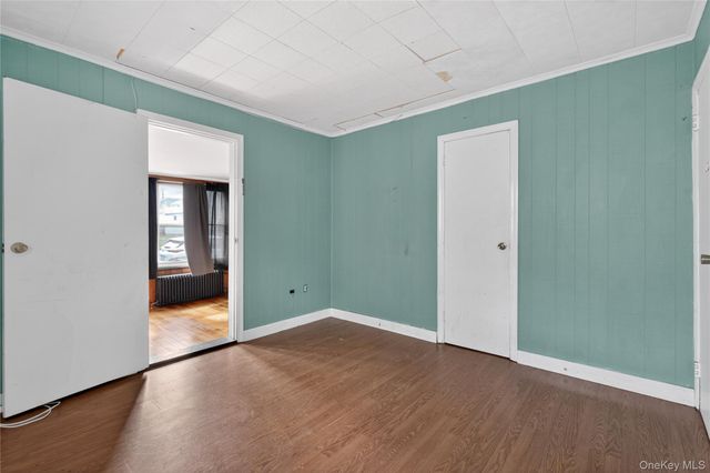 81 Pine Grove Avenue, Kingston, NY 12401