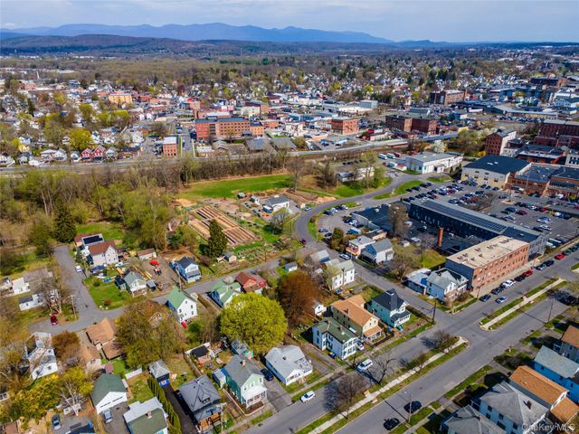 81 Pine Grove Avenue, Kingston, NY 12401