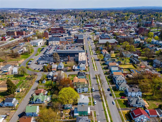 81 Pine Grove Avenue, Kingston, NY 12401