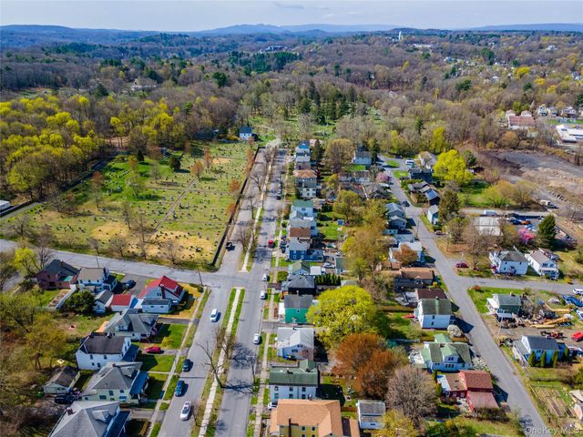 81 Pine Grove Avenue, Kingston, NY 12401