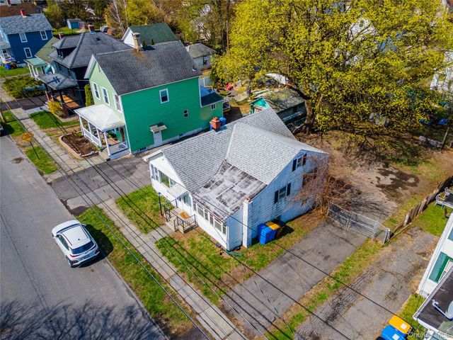 81 Pine Grove Avenue, Kingston, NY 12401