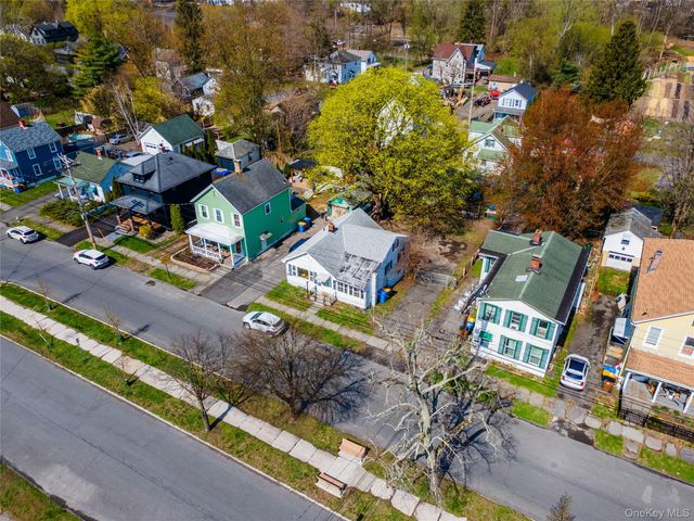 81 Pine Grove Avenue, Kingston, NY 12401