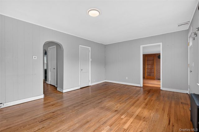 81 Pine Grove Avenue, Kingston, NY 12401