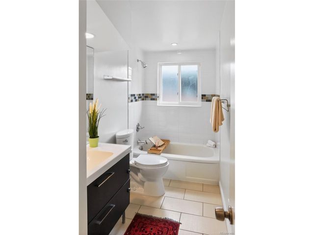 260 S Jasmine St, Denver, CO 80224