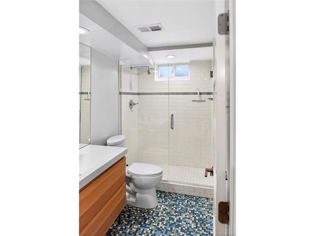 260 S Jasmine St, Denver, CO 80224