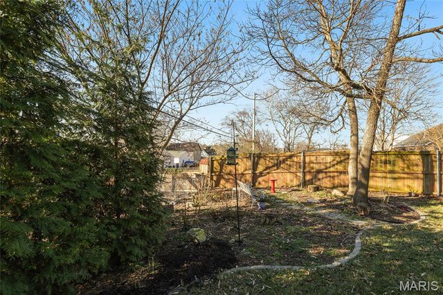 7062 Winona Avenue, St Louis, MO 63109