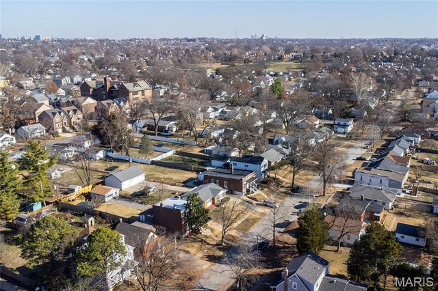 7062 Winona Avenue, St Louis, MO 63109