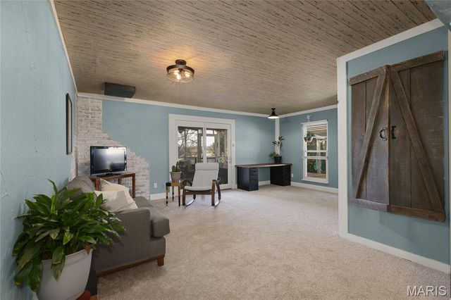 7062 Winona Avenue, St Louis, MO 63109