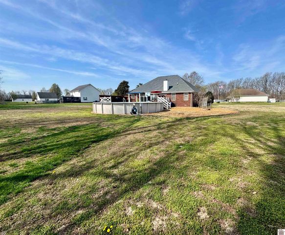 7020 Dana Drive, West Paducah, KY 42086