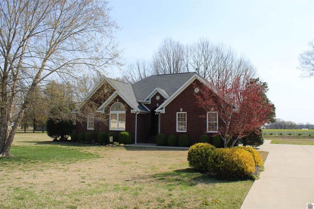 7020 Dana Drive, West Paducah, KY 42086