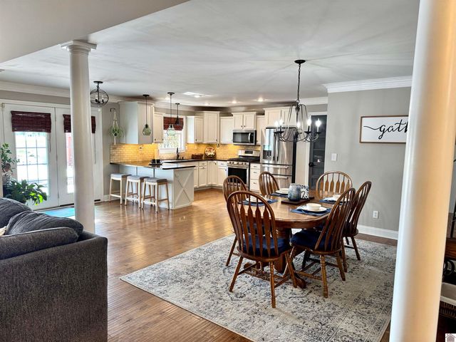 7020 Dana Drive, West Paducah, KY 42086