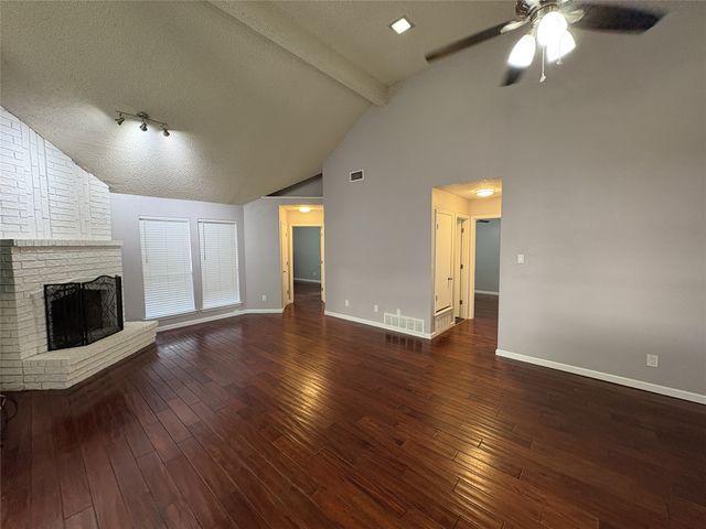 4208 Hemlock Street, Fort Worth, TX 76137