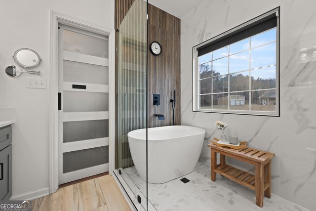 128 Feather Lane, Jackson, GA 30233