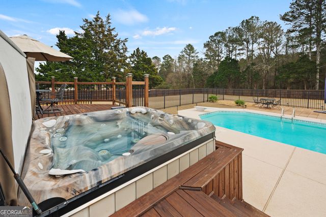 128 Feather Lane, Jackson, GA 30233