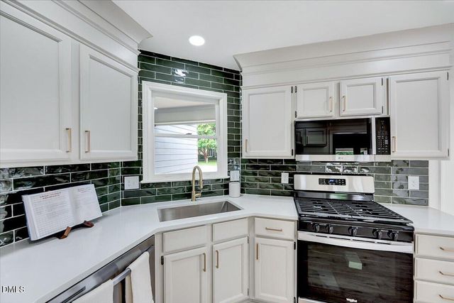 4413 Easthampton Drive, Raleigh, NC 27604