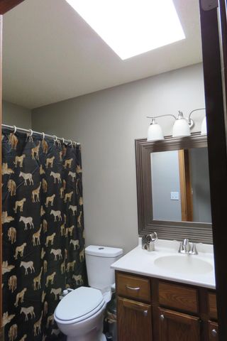 2922 23rd Avenue S, Fargo, ND 58103