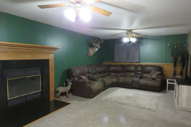 2922 23rd Avenue S, Fargo, ND 58103