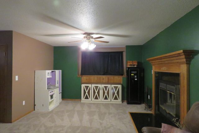 2922 23rd Avenue S, Fargo, ND 58103