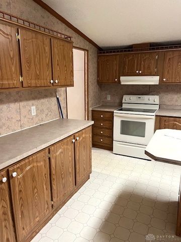 101 Northcreek Drive, Lewisburg, OH 45338