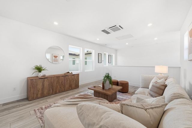 5767 Iron Horse Parkway B, Dublin, CA 94568