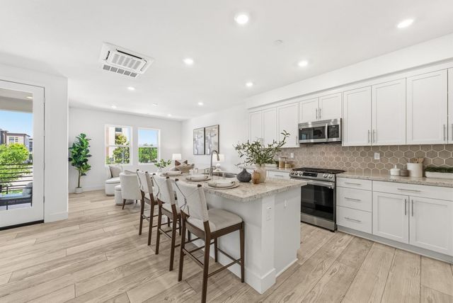 5767 Iron Horse Parkway B, Dublin, CA 94568