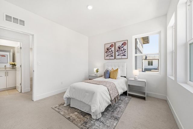 5767 Iron Horse Parkway B, Dublin, CA 94568