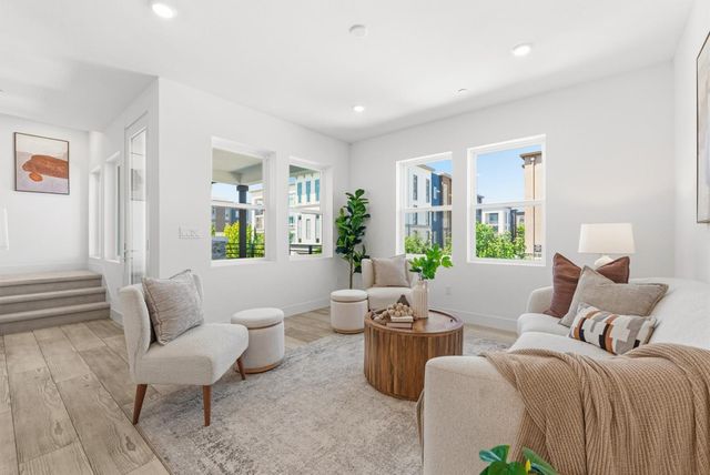5767 Iron Horse Parkway B, Dublin, CA 94568