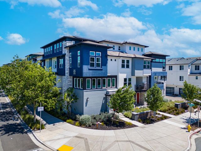 5767 Iron Horse Parkway B, Dublin, CA 94568