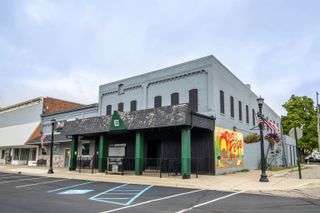 9483 Genesee Street, New Lothrop, MI 48460