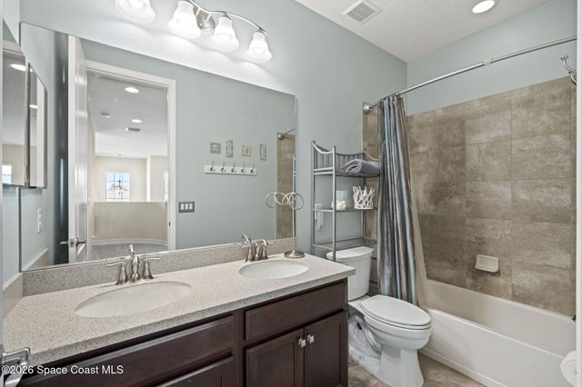 8001 Strom Park Drive, Melbourne, FL 32940