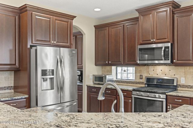 8001 Strom Park Drive, Melbourne, FL 32940