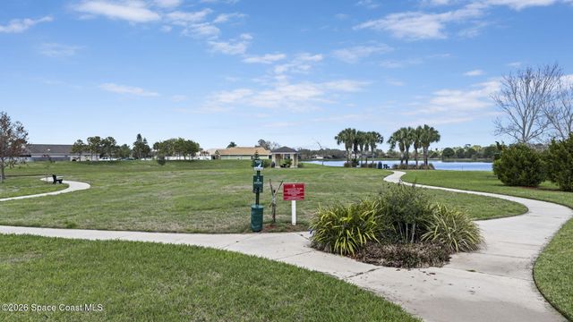 8001 Strom Park Drive, Melbourne, FL 32940