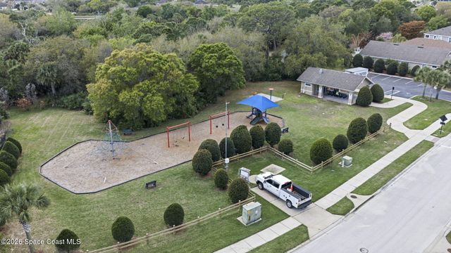 8001 Strom Park Drive, Melbourne, FL 32940