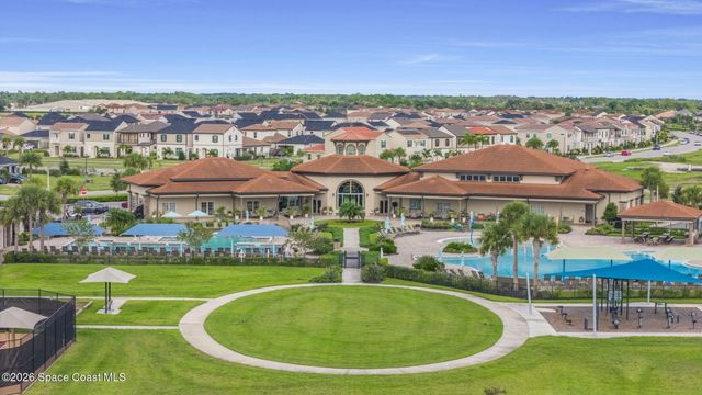 8001 Strom Park Drive, Melbourne, FL 32940