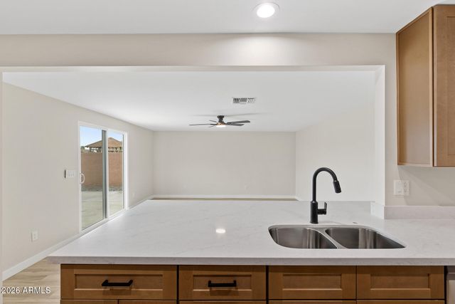 4331 N 70TH Avenue, Phoenix, AZ 85033