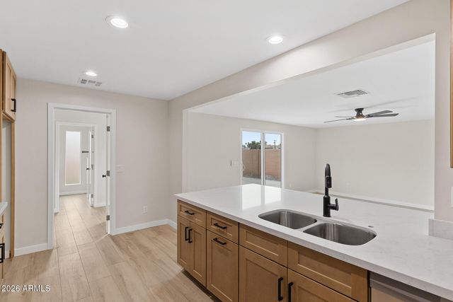 4331 N 70TH Avenue, Phoenix, AZ 85033