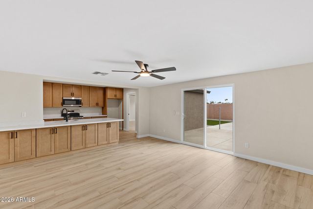 4331 N 70TH Avenue, Phoenix, AZ 85033